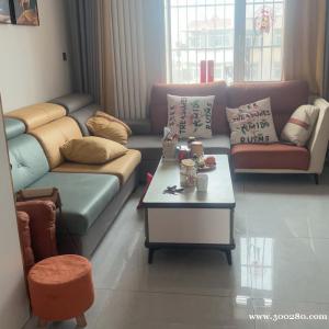 出售西小區(qū)住房一套
